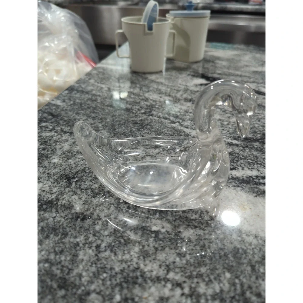 Vtg. Kitsch Clear Lucite Swan Soap Dish Trinket Holder Bathroom/Kitchen 6